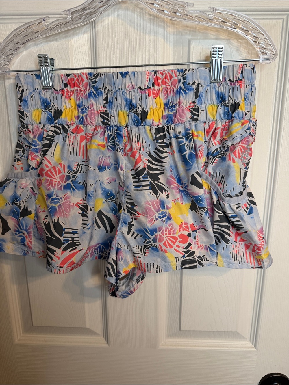 Women’s Floral Print Elastic Waist Shorts - Multicolor. Free people movement!